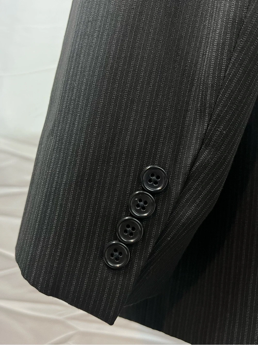 Joseph Abboud Men's 44S Blazer Jacket 38x27 Pants Black Pinstripe Suit